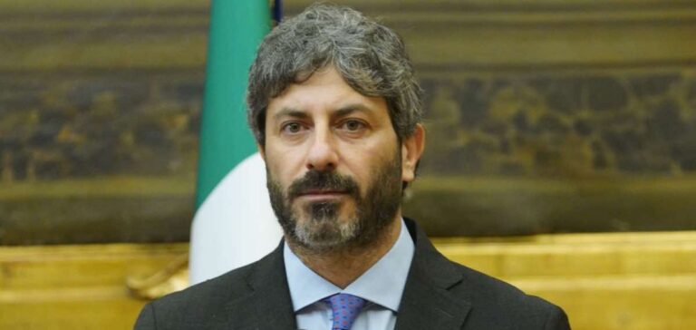 Roma, crisi governo, incarico esplorativo al presidente della Camera, Roberto Fico