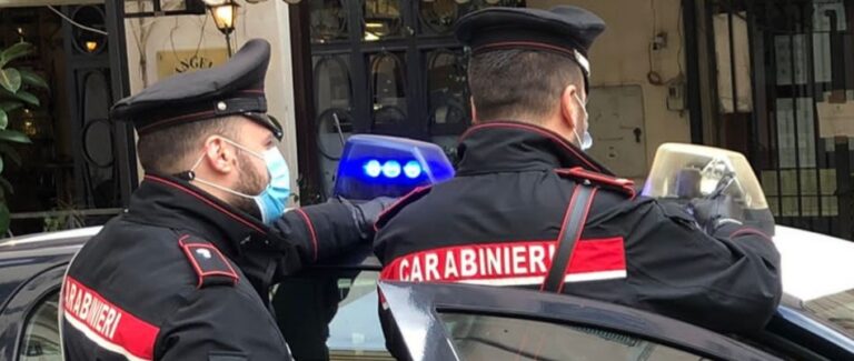 CENTRO - Il bar chiuso dai Carabinieri__