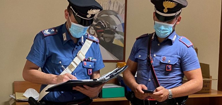 PIAZZA DANTE - La refurtiva recuperata dai Carabinieri