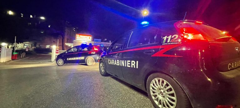 FRASCATI - I controlli dei Carabinieri a Tor Bella Monaca (5)