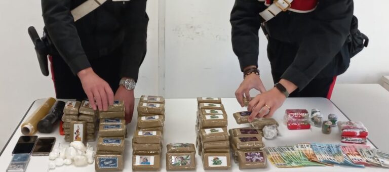 ANZIO - Oltre 11 kg di droga sequestrati dai Carabinieri