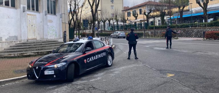 COLLEFERRO - Un posto di controllo dei Carabinieri