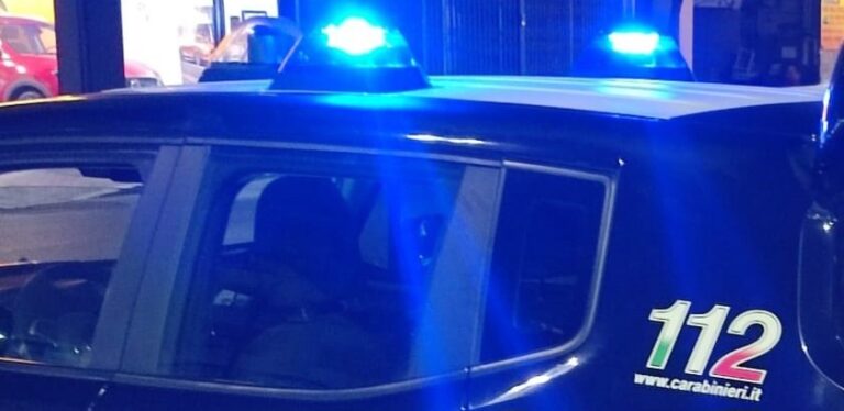 FRASCATI - I Carabinieri intervenuti a Tor Vergata (1)