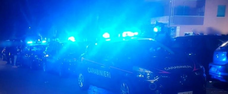 GRUPPO RM - Controlli dei Carabinieri durante la movida (5)