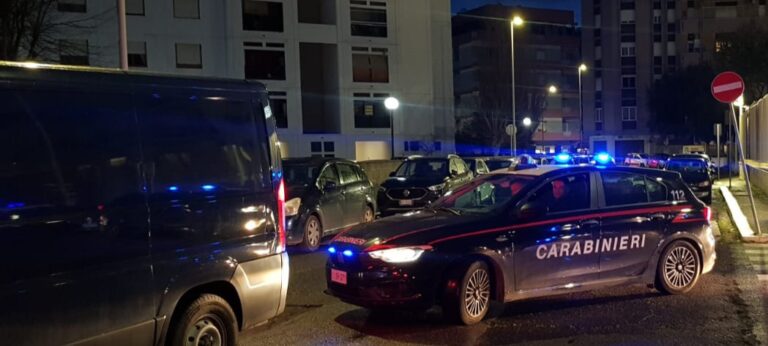 OSTIA - I controlli effettuati dai Carabinieri (5)