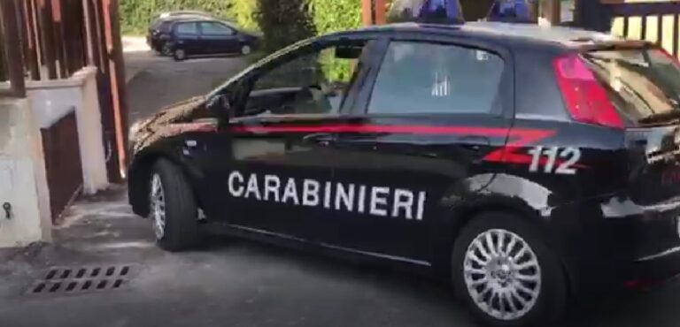 Una Pattuglia dei Carabinieri della Stazione Tomba di Nerone