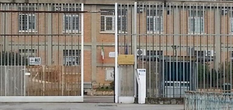 carcere_casa_circondariale_salerno-2